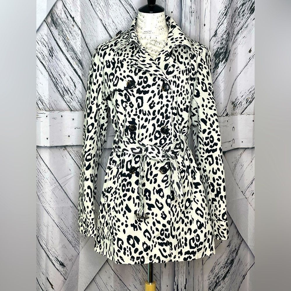 Relativity Animal Print Trench Coat Size M